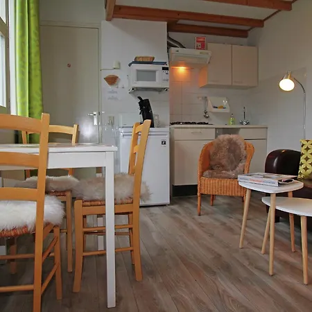 Apartment In With Garden, Cleaning Included Bergen aan Zee